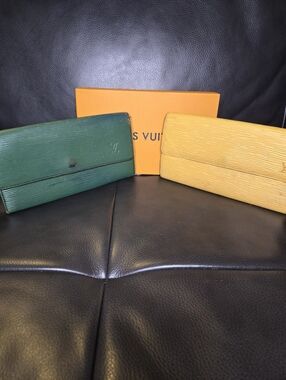 Louis Vuitton Epi Leather Long Wallets in Green & Yellow [#CA0958] (No Zippers)